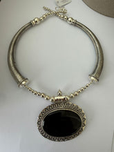 Colar Indiano com Pedra Ônix